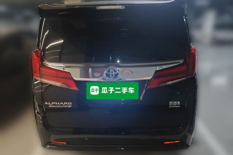 Toyota Alphard 2021 — фото 5