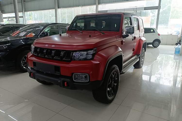 BAIC BJ40 2024 — фото 1