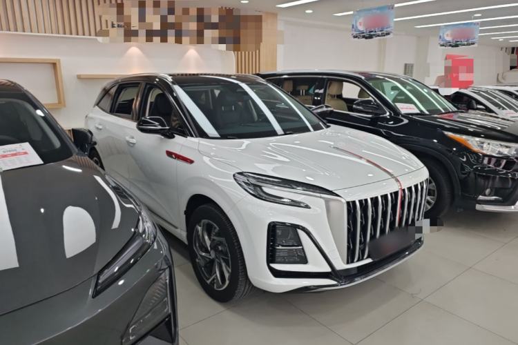 Hongqi HS3 2024 — 3