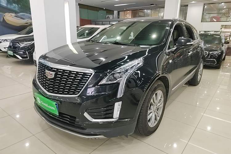 Cadillac xt5 2021 — фото 1
