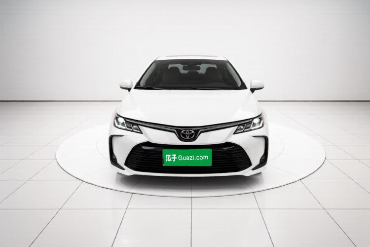 Toyota Corolla 2021 — фото 2
