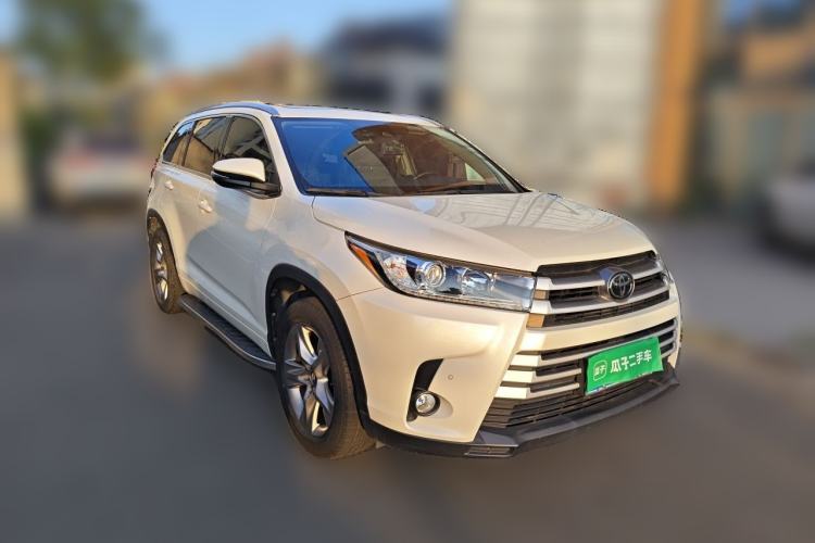 Toyota Highlander 2018 — 3