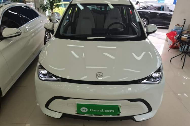 Chery QQ Domi 2025 — 2