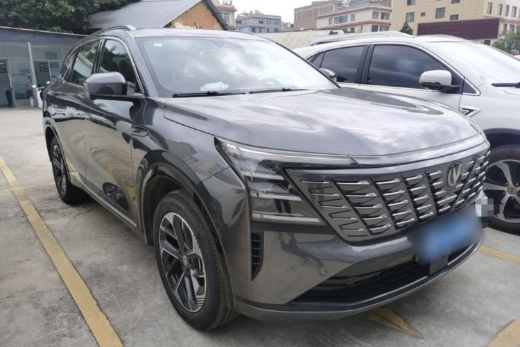 ChangAn CS75 PLUS 2025 — фото 3