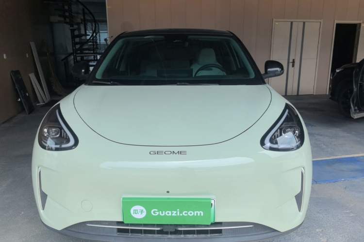 Geely Geome 2025 — 2