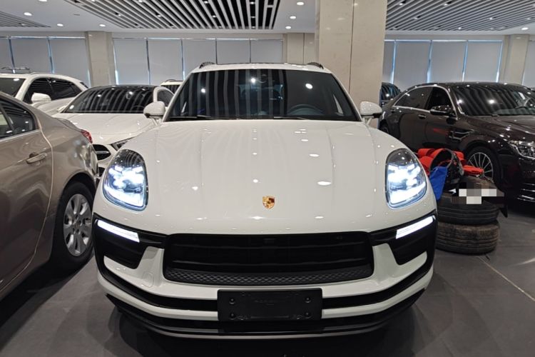 Porsche Macan 2022 — фото 2