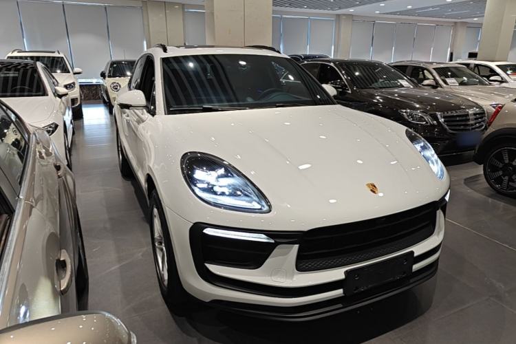 Porsche Macan 2022 — фото 3