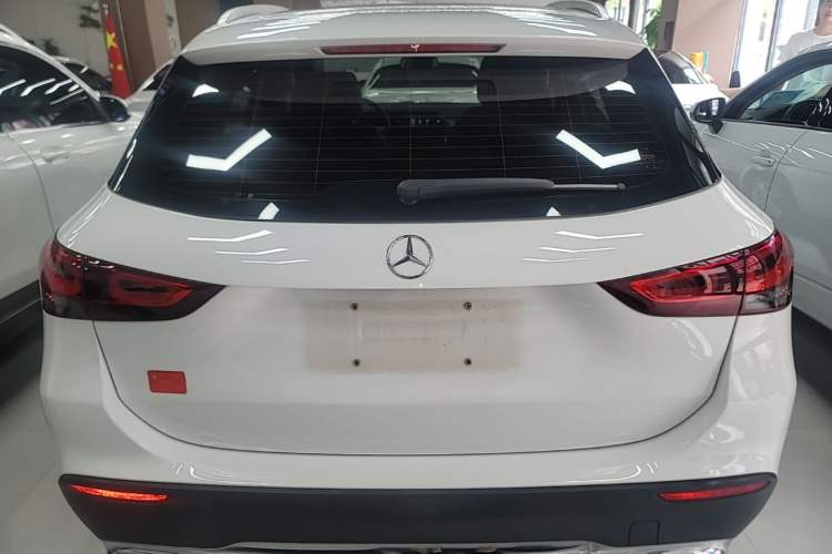 Mercedes-Benz benz gla 2023 — фото 5
