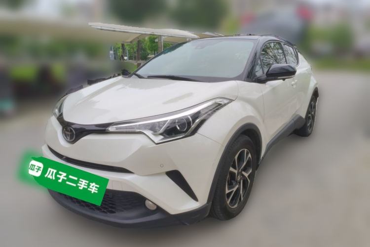 Toyota C-HR 2020 — фото 1