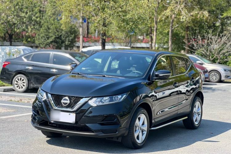 Nissan Qashqai 2023 — фото 1