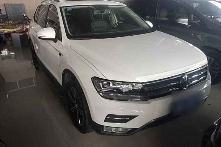 Volkswagen Tiguan L 2020 — фото 3