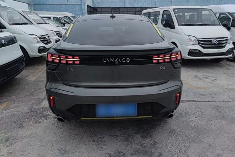 Lynk & Co 05 2020 — 5