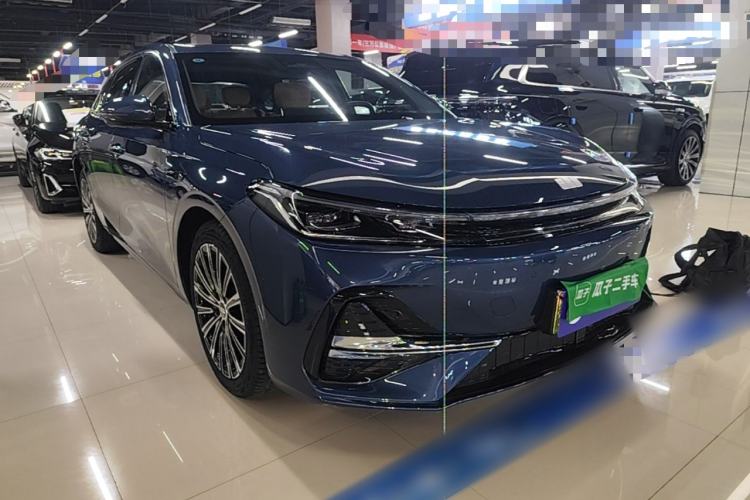 Geely Galaxy A7 2025 — фото 3