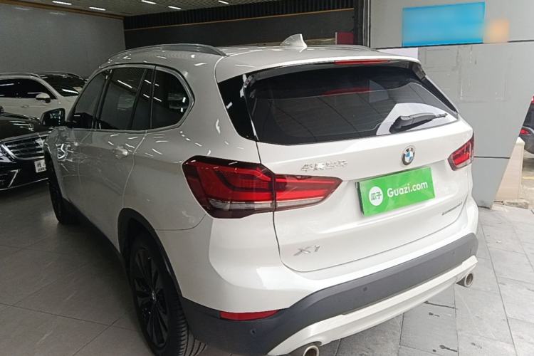 BMW X1 2021 — 4