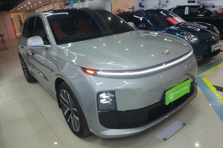 Li Auto L6 2024 — 3