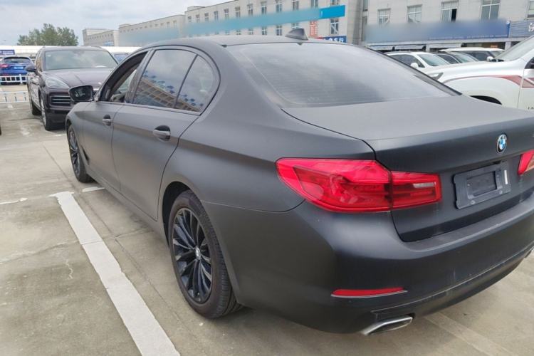 BMW 525Li 2020 — фото 4