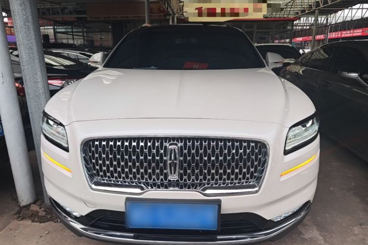 Lincoln Nautilus 2021 — 2