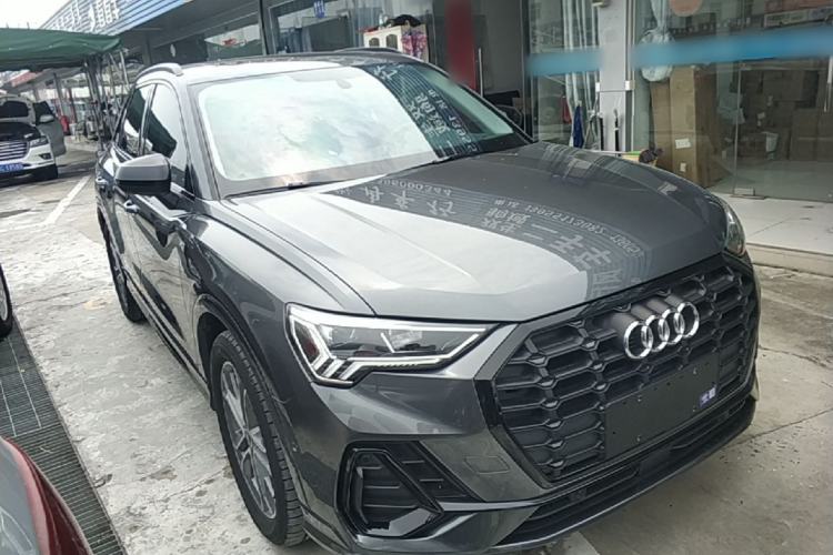 Audi Q3 2023 — 3