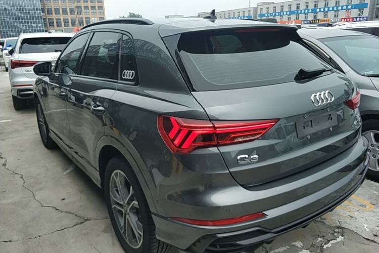 Audi Q3 2023 — 4