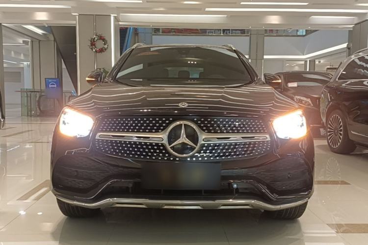 Mercedes-Benz GLC 260 L 2022 — фото 2