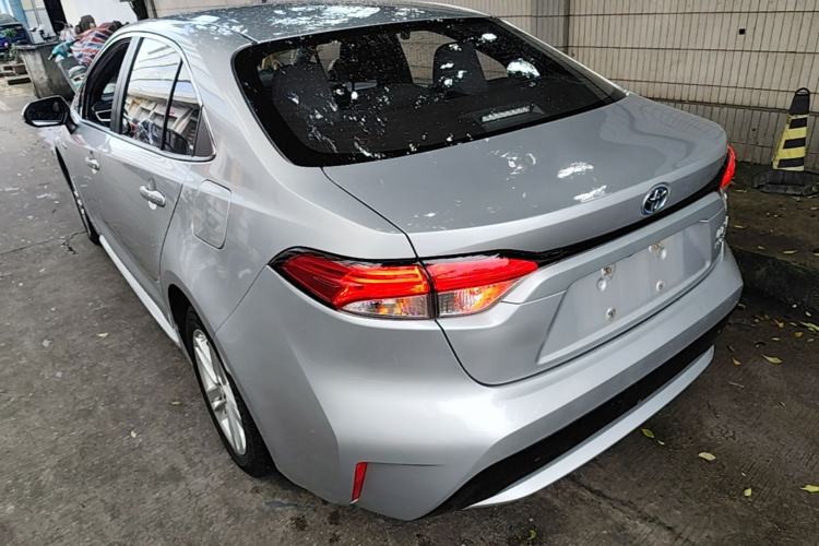 Toyota Corolla 2021 — фото 4