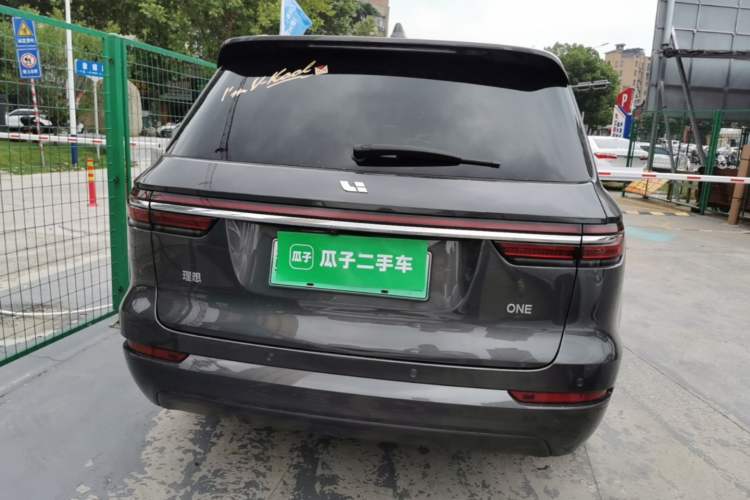 Li Auto ONE 2021 — 5