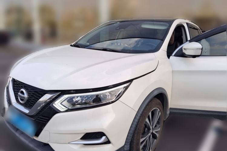 Nissan Qashqai 2021 — фото 1