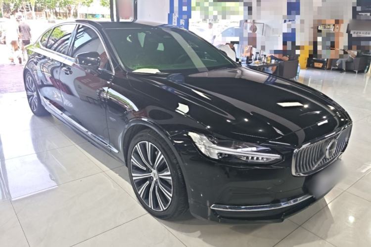Volvo S90 2024 — 3