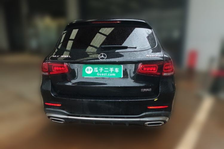 Mercedes-Benz GLC 300 L 2020 — фото 3