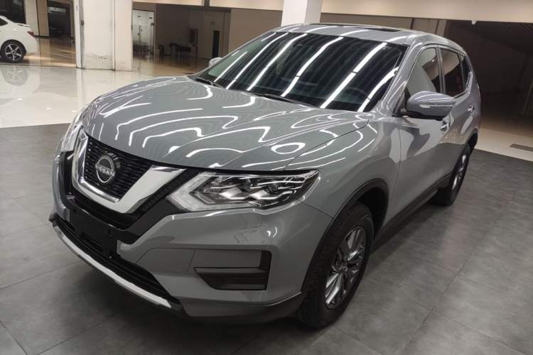 Nissan X-Trail 2025 — фото 1