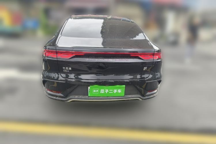 BYD Han 2025 — 3