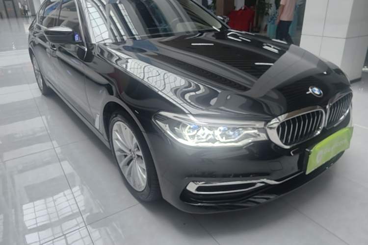 BMW 530Li 2020 — 3