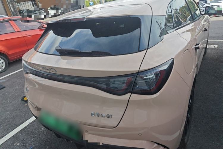 BYD Seal 06GT 2025 — 5