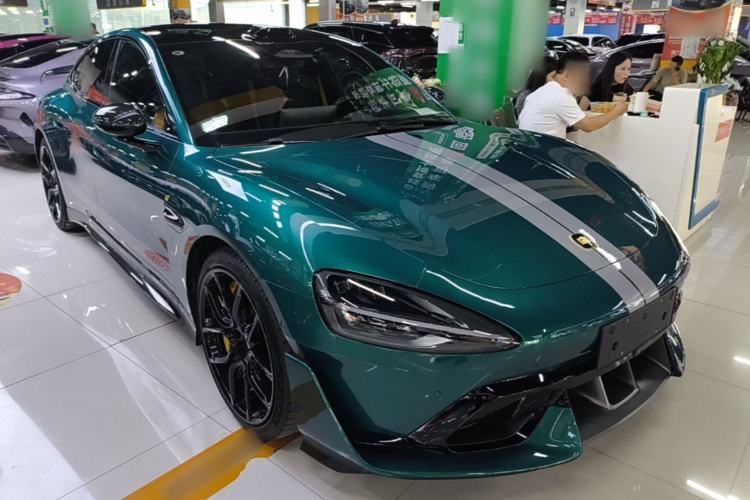 Xiaomi SU7 2025 — фото 3