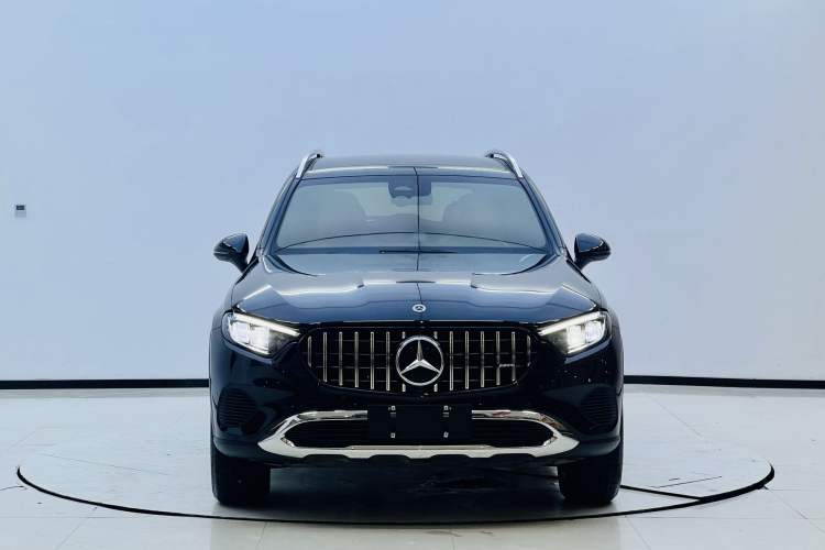 Mercedes-Benz GLC 260 L 2024 — фото 2