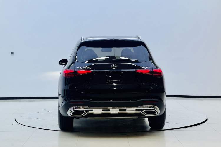 Mercedes-Benz GLC 260 L 2024 — фото 5