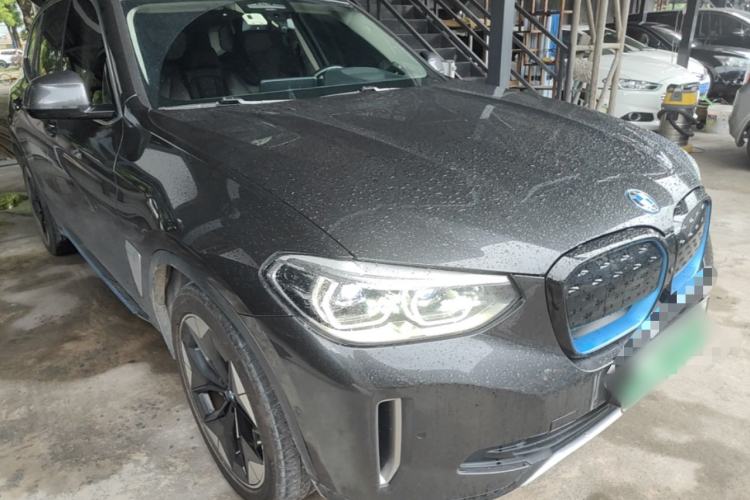 BMW iX3 2021 — 3
