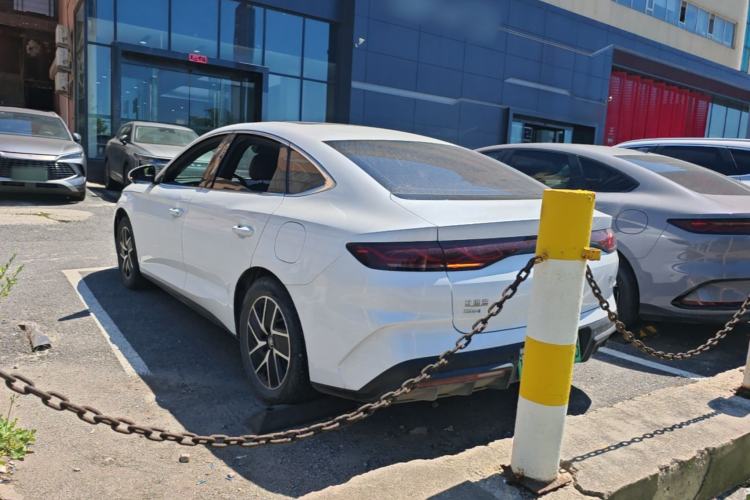 BYD Qin L 2024 — 4