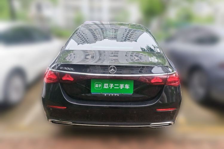 Mercedes-Benz E 300 L 2024 — 5