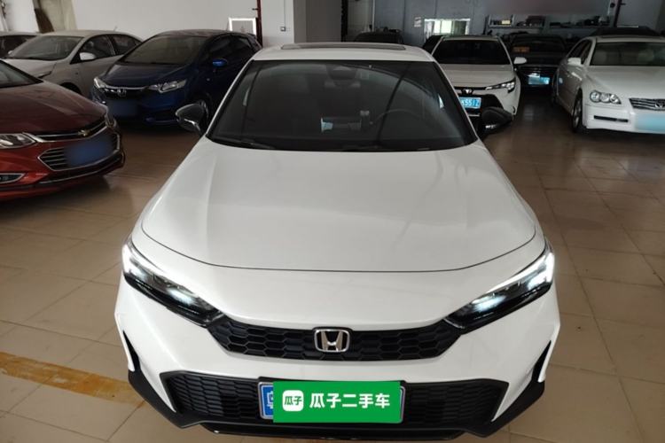 Honda Civic 2025 — 2