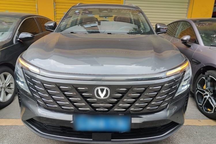 ChangAn CS75 PLUS 2025 — фото 2