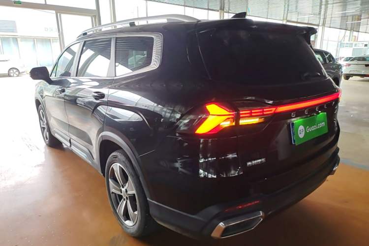 Geely Auto auto haoyue l 2023 — фото 4