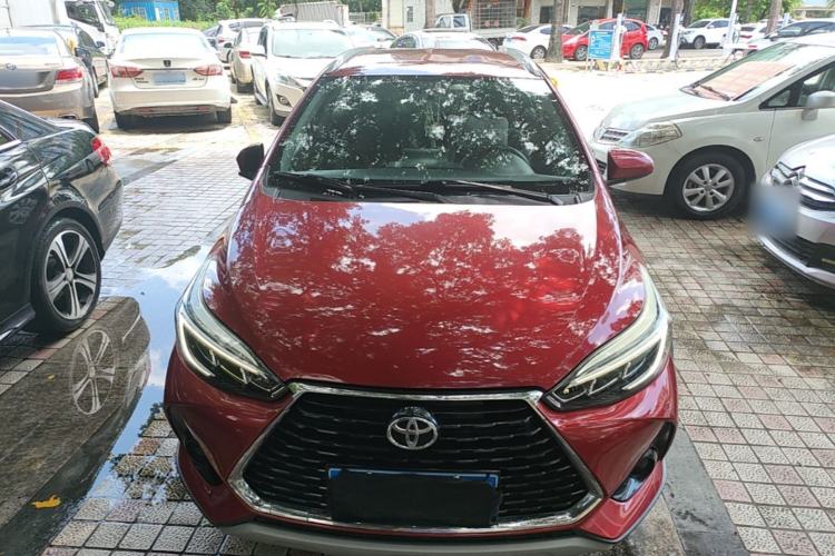 Toyota Yaris 2022 — 2