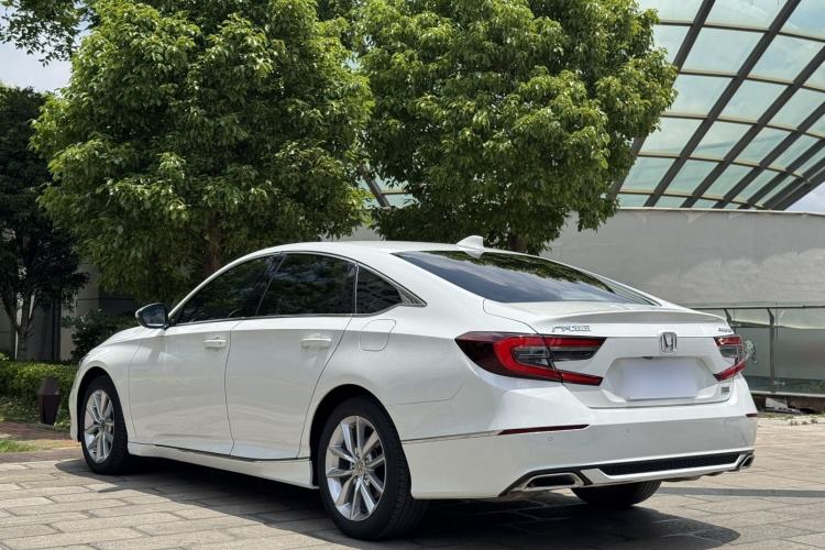 Honda Accord 2022 — фото 4