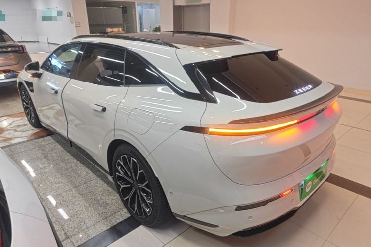 Zeekr 007GT 2025 — 4