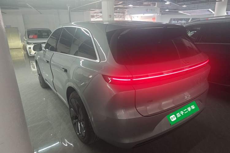 Li Auto L6 2024 — 4
