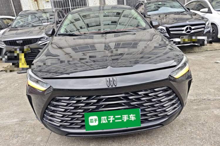 Buick Regal 2024 — 2
