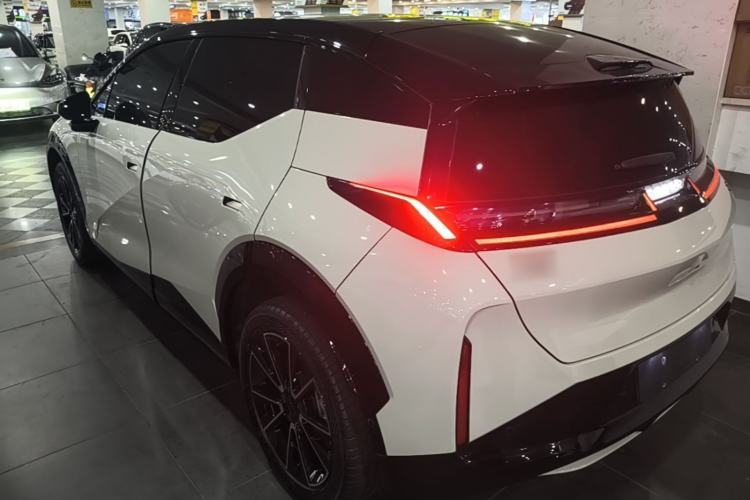 Zeekr X 2023 — 4