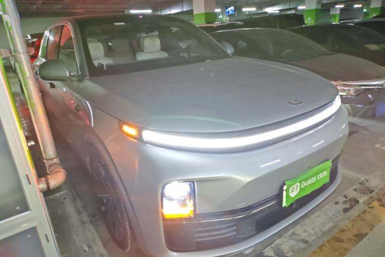 Li Auto L7 2025 — 3