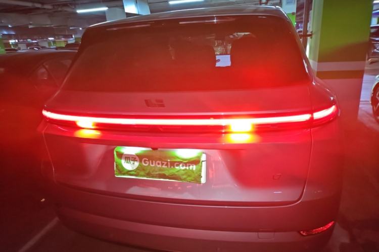Li Auto L7 2025 — 5